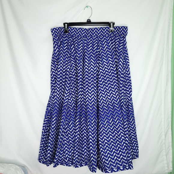 FRANCIS + BENEDICT Women's Geometric Print Midi Skirt LARGE - Picture 1 of 10